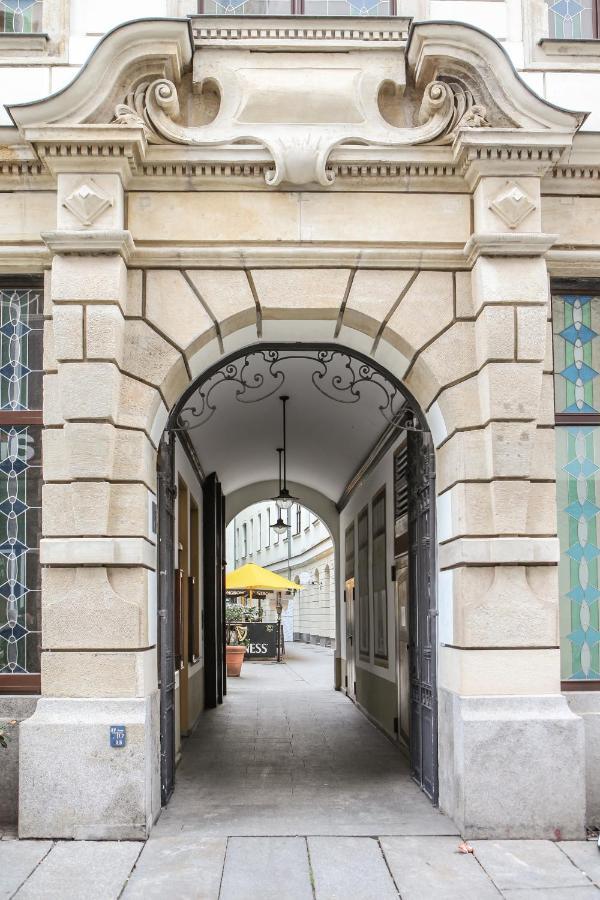 Sleepwell Apartment - Klostersuite Leipzig Exterior photo